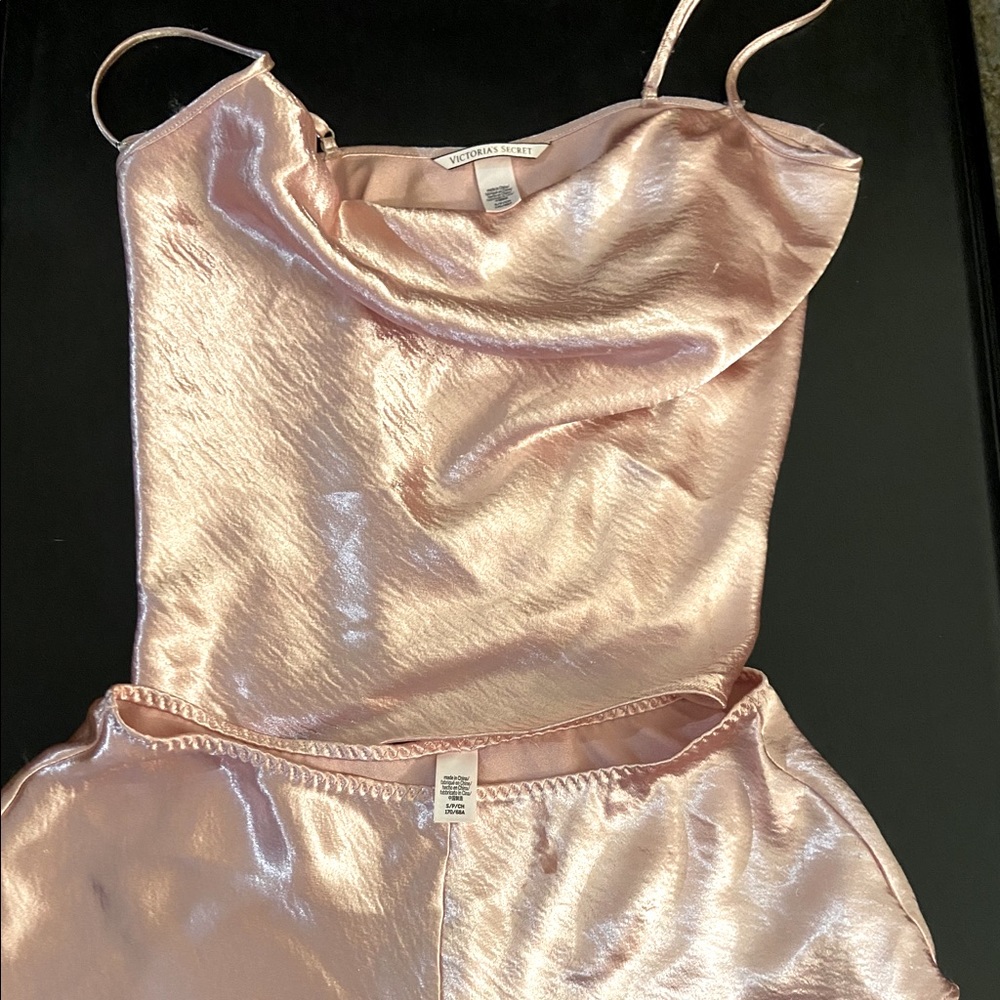 Sexy silk Pajamas